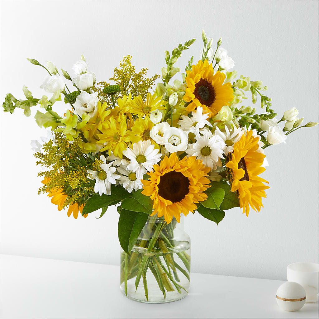 Hello Sunshine Bouquet – Upscale Flowers, Clayton NJ