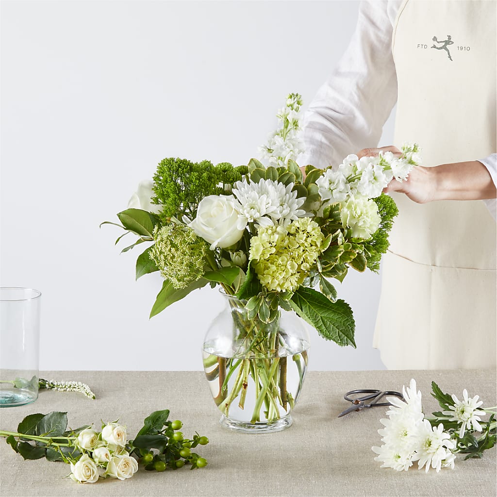 Irish Garden - A Florist Original – Upscale Flowers, Clayton NJ