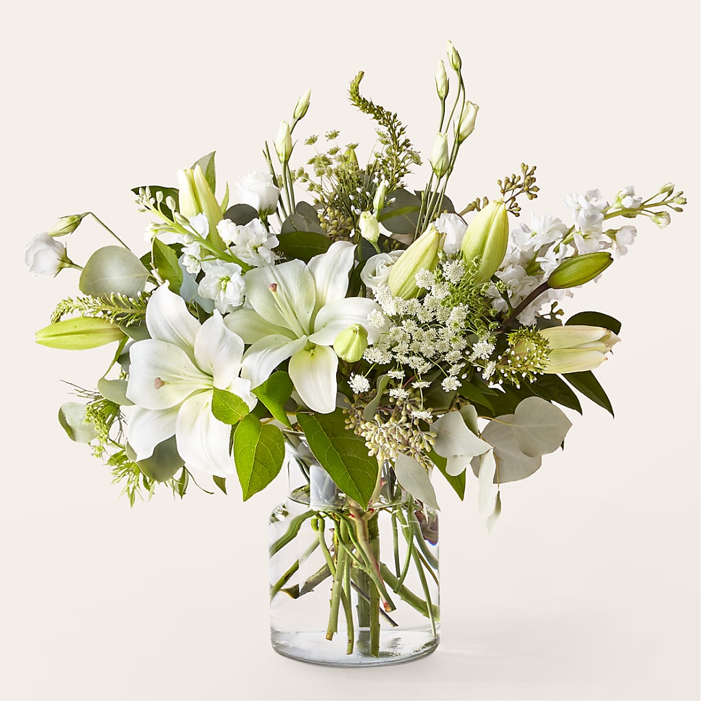 Alluring Elegance Bouquet – Upscale Flowers, Clayton NJ