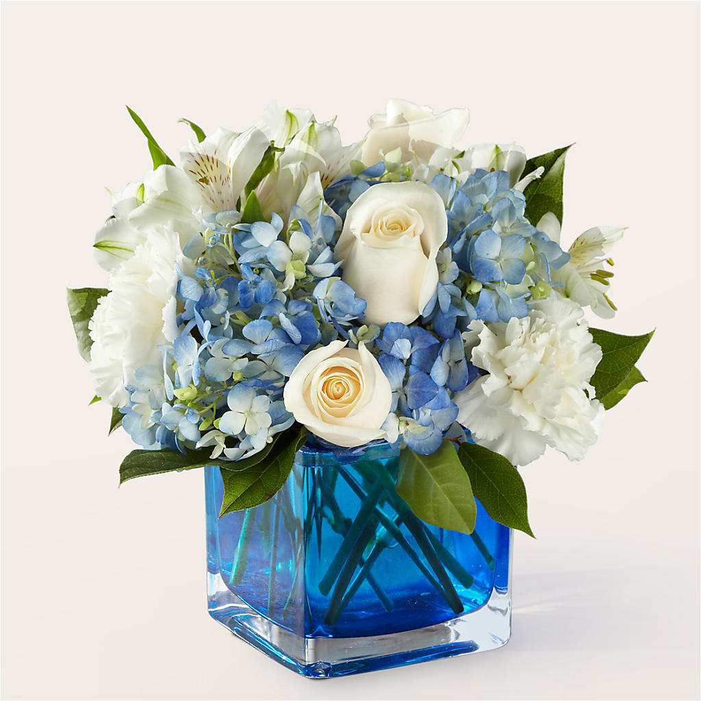 Soothing Waters Bouquet – Upscale Flowers, Clayton NJ