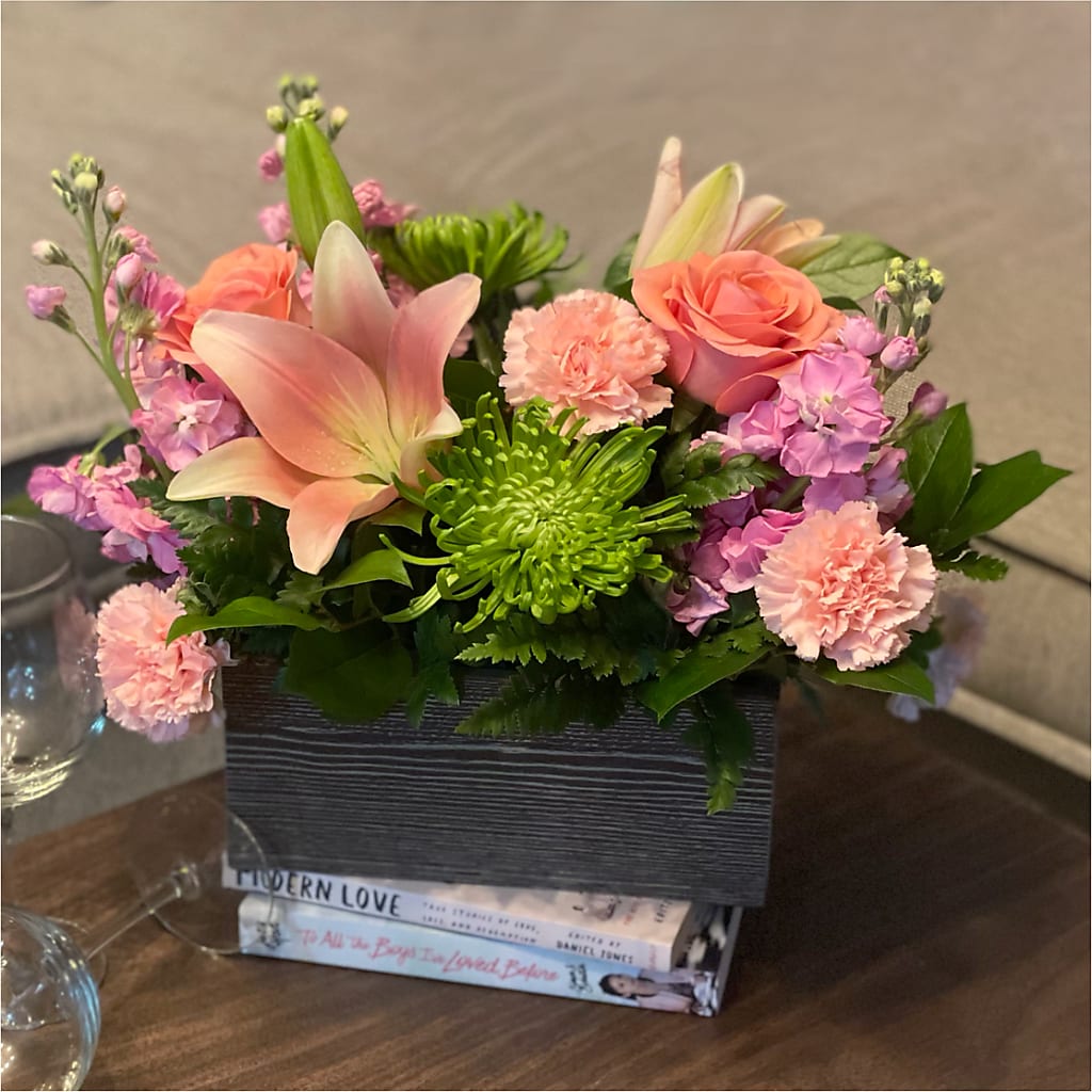 Beautiful Spirit Basket – Upscale Flowers, Clayton NJ