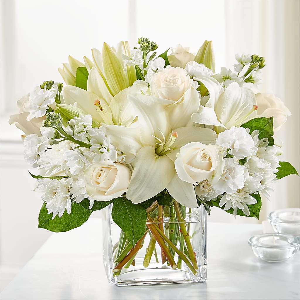 Gentle Breeze Bouquet – Upscale Flowers, Clayton NJ