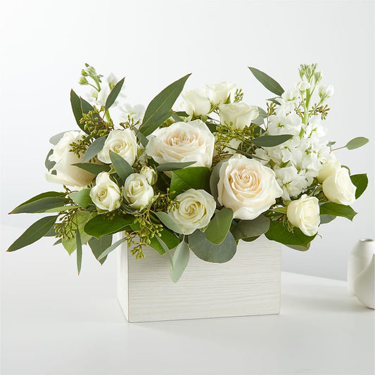 Fresh Linen Box Bouquet –  Upscale Flowers, Clayton NJ