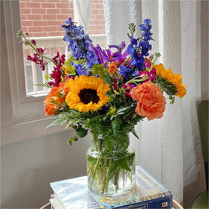 Rays of Life Bouquet –  Upscale Flowers, Clayton NJ