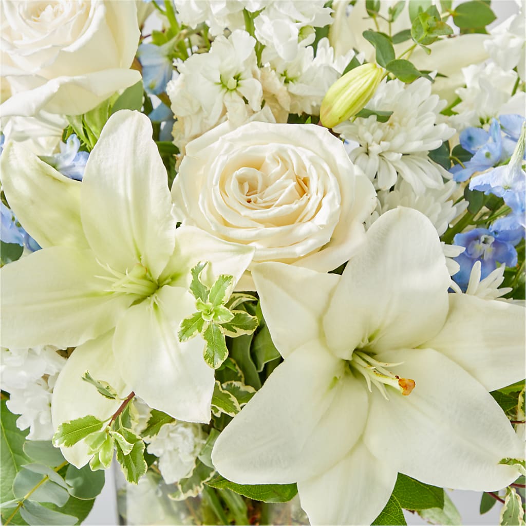 Peace of Mind Bouquet –  Upscale Flowers, Clayton NJ
