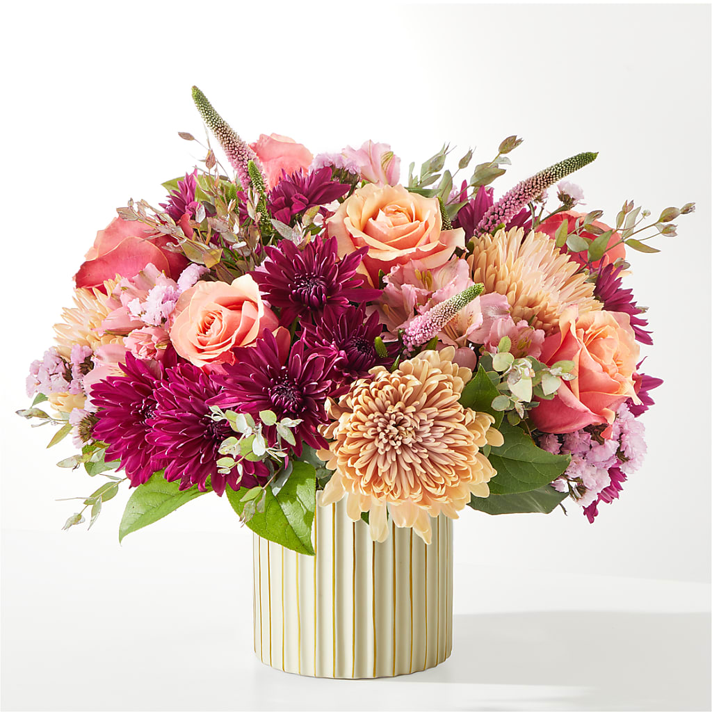 Berry Cobbler Bouquet with Ivory Vase –  Upscale Flowers, Clayton NJ