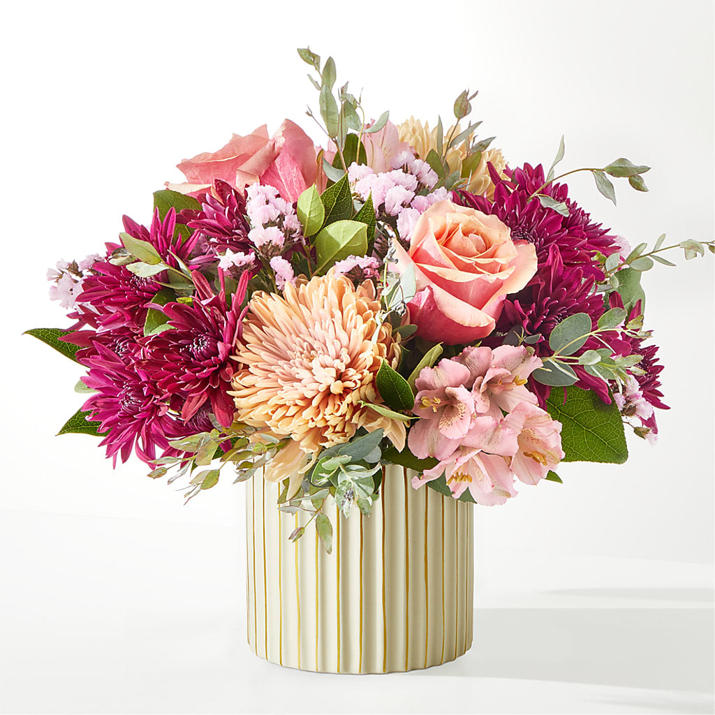 Berry Cobbler Bouquet with Ivory Vase –  Upscale Flowers, Clayton NJ