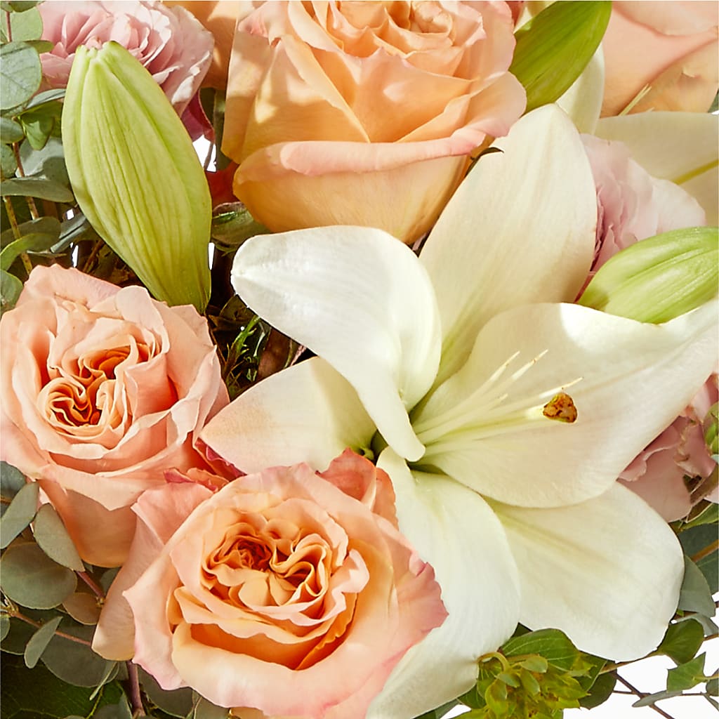 Grapefruit Splash Bouquet –  Upscale Flowers, Clayton NJ