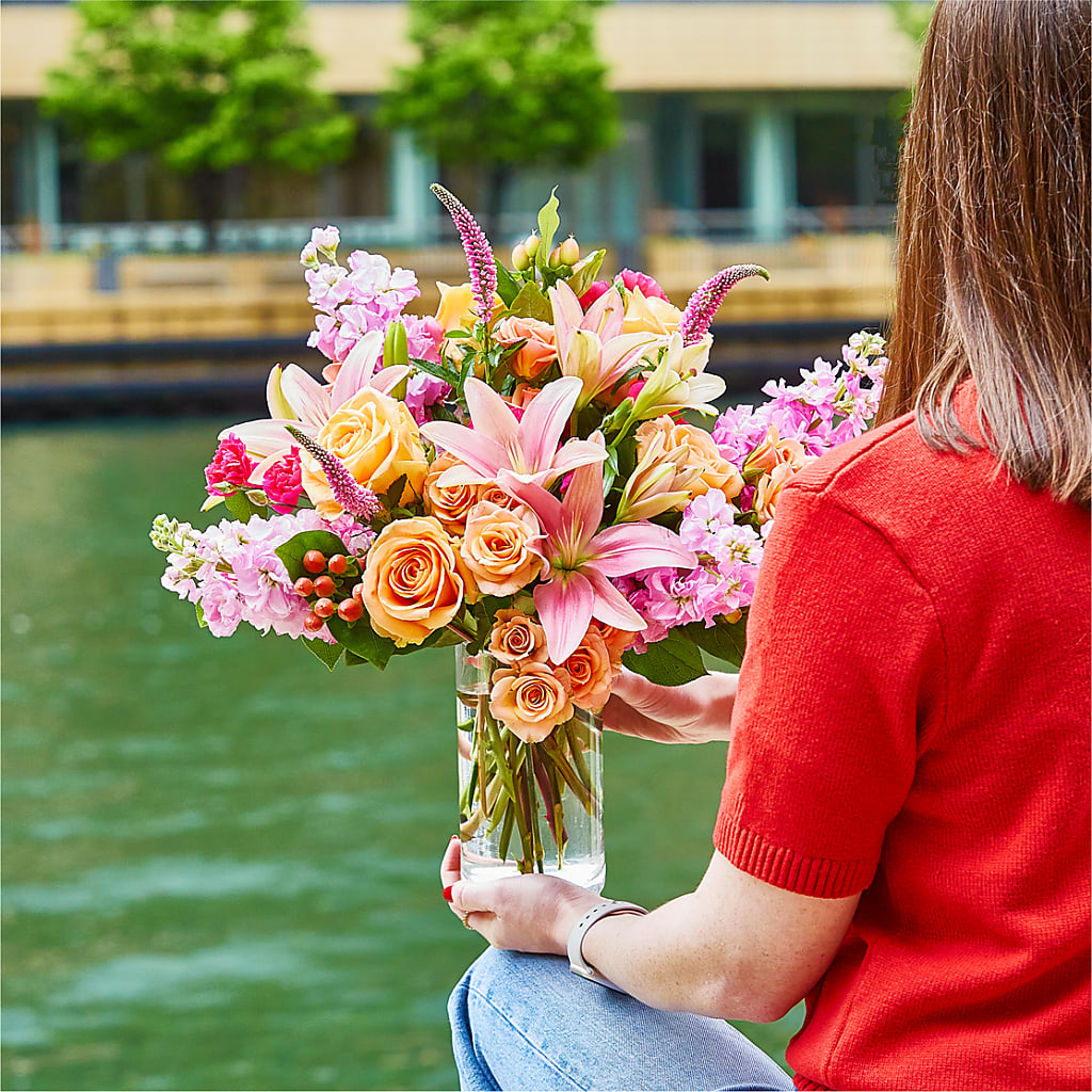 Bisous Bouquet –  Upscale Flowers, Clayton NJ